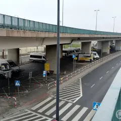 Busy Limanowa-Kraków: Skąd odjeżdżają i jak znaleźć przystanek?