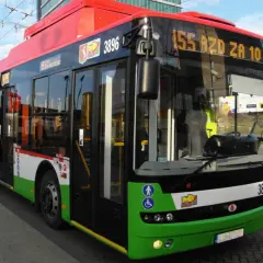 Autobus MPK Lublin z numerem 3896, linia 155. Idealny na szybki bilet 15 minutowy po mieście.