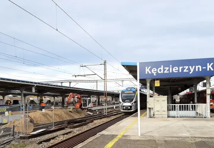 Pociąg z Krzyża: Gdzie się zatrzymuje? Sprawdź trasy i stacje!
