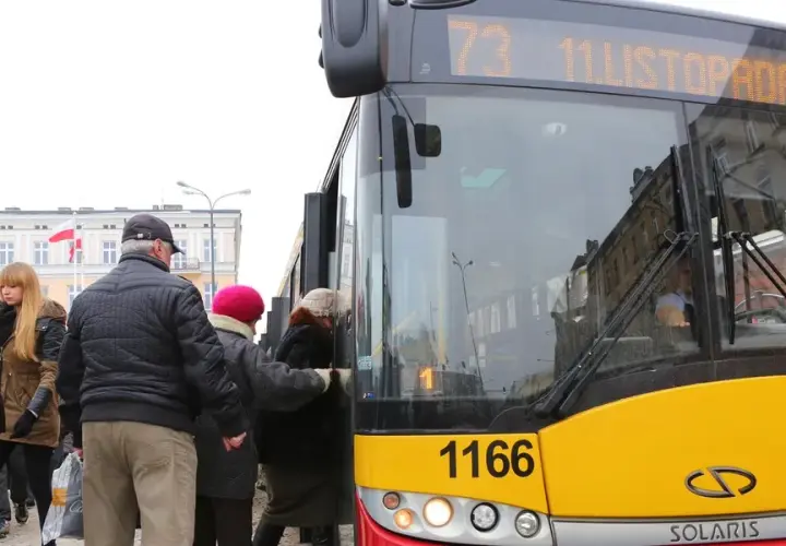 Rozkład jazdy ZDiT Łódź: Sprawdź autobusy i tramwaje na żywo!