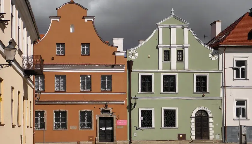 Radom zaskakuje! Co warto zobaczyć? Przewodnik po mieście