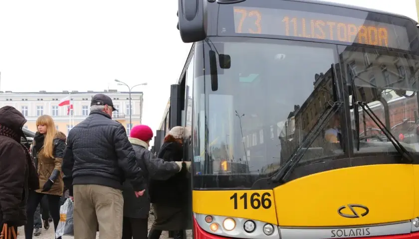 Rozkład jazdy ZDiT Łódź: Sprawdź autobusy i tramwaje na żywo!