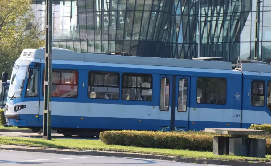 Jak kupić bilet na tramwaj w Krakowie - Ceny 2026 i najczęstsze błędy
