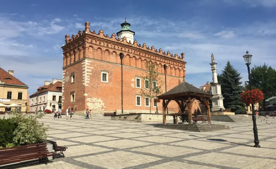 Trasa z Kielc do Sandomierza - jak wybrać najlepszy start