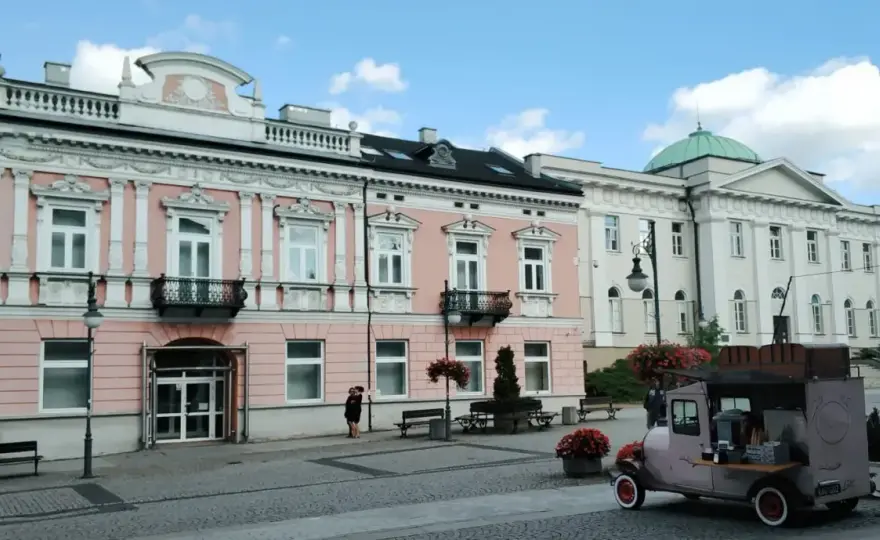 Co robić w Radomiu? Przewodnik po nieodkrytych atrakcjach!
