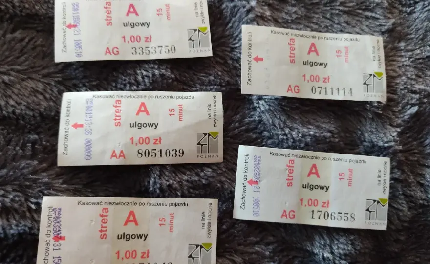 Jak kupić bilet w autobusie w Poznaniu - Poznaj ceny i uniknij błędów