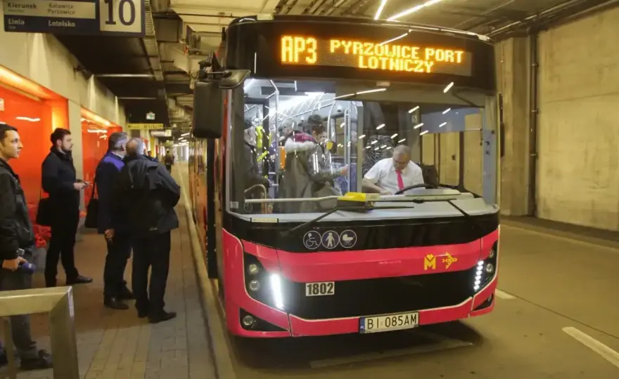 Dojazd na lotnisko Pyrzowice - wybierz najlepszy dla siebie!