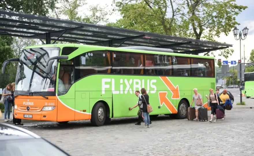 FlixBus zniżka studencka - Jak odebrać kod i kto ma ulgę 78%?