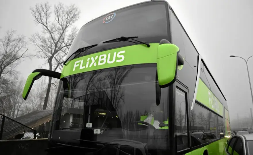 Gdzie zatrzymuje się Flixbus w Legnicy? Adres, wskazówki, dojazd
