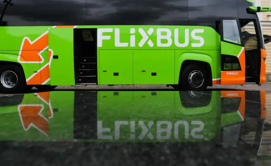 Flixbus Bari: Gdzie znajdziesz swój przystanek? Uniknij pomyłek!