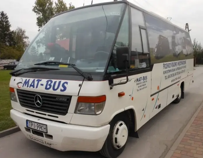 Mat Bus: Skąd odjeżdża? Znajdź swój przystanek bezbłędnie!